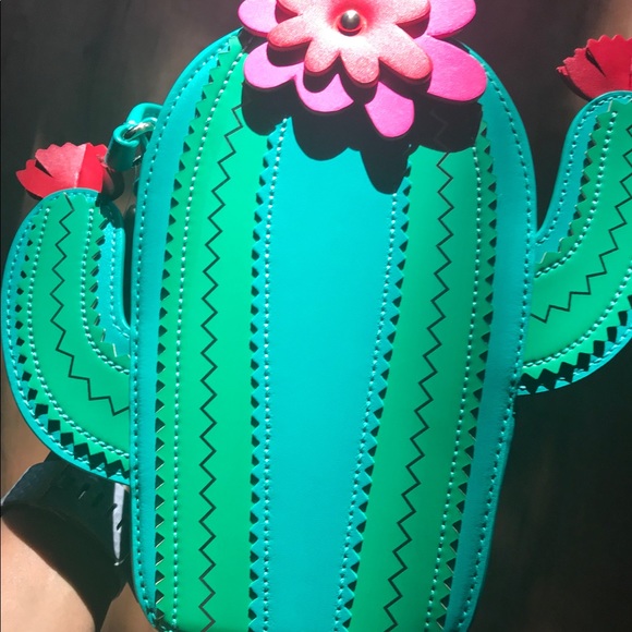 ❌sold❌Kate Spade Cactus Crossbody - Picture 2 of 7